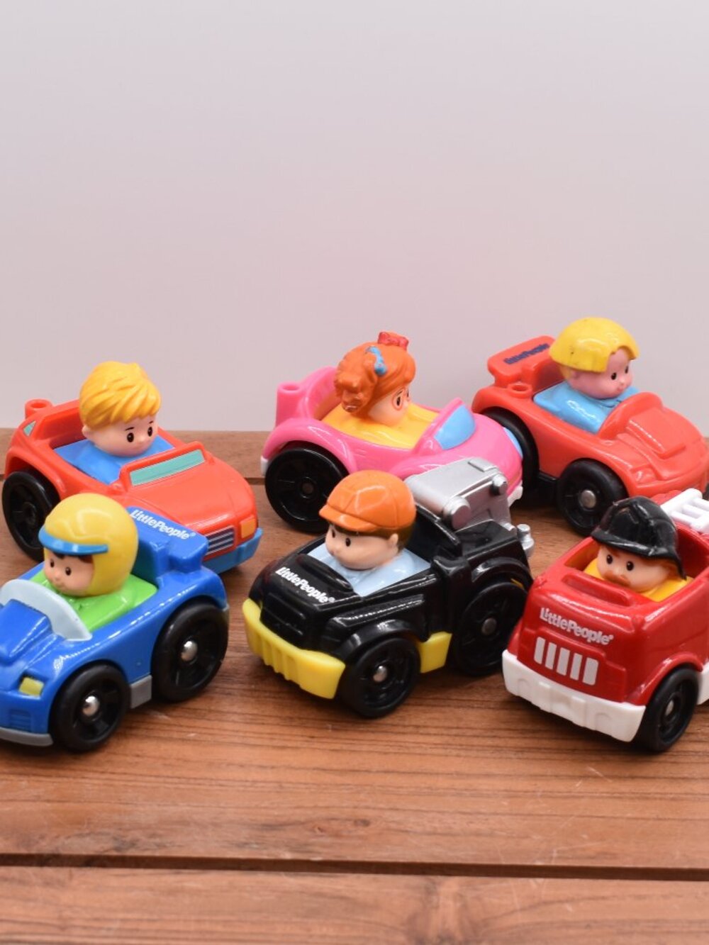 Fisher Price Little People Wheelies Race Cars Planes Vehicles Lot of 06